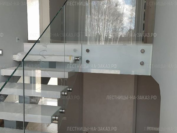 На монокосоуре с остеклением
